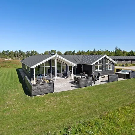 Vii Holiday home